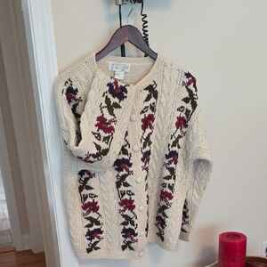 Elegant Cream Floral Cardigan